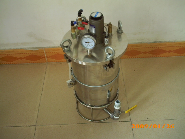 3-30升全不锈钢压力缸